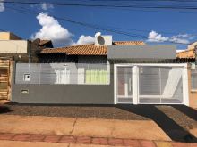 Excelente casa com suíte no Jardim Jóquei Clube