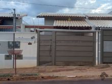 Casa semi nova a 5 minuros da Av. Guaicurus