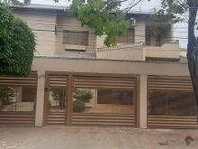 Sobrado com linda vista da cidade