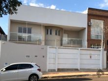 Casa em excelente localização