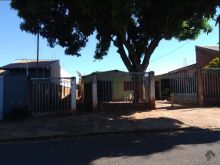 Terreno com casa usada