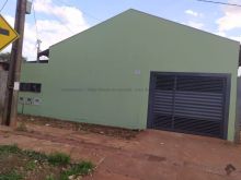 Excelente casa para casal