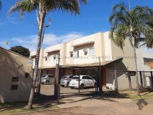 Sobrado em condomínio