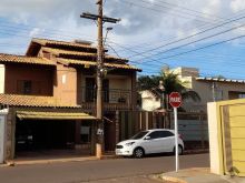 Lindo sobrado com área gourmet