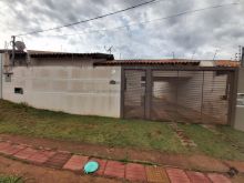 Ótima casa próxima do Shopping dos Ipês