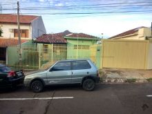 Casa ampla com área de lazer