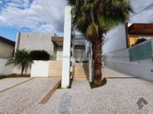 Imóvel comercial - semi mobiliado - frente e fundos