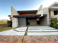 3 suítes piscina 195m²