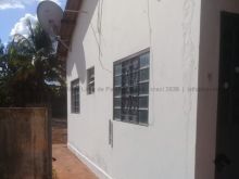 Casa 2 quartos - fundos