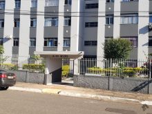 Com 02 quartos - primeiro andar e cozinha planejada