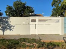 Casa aconchegante - três quartos